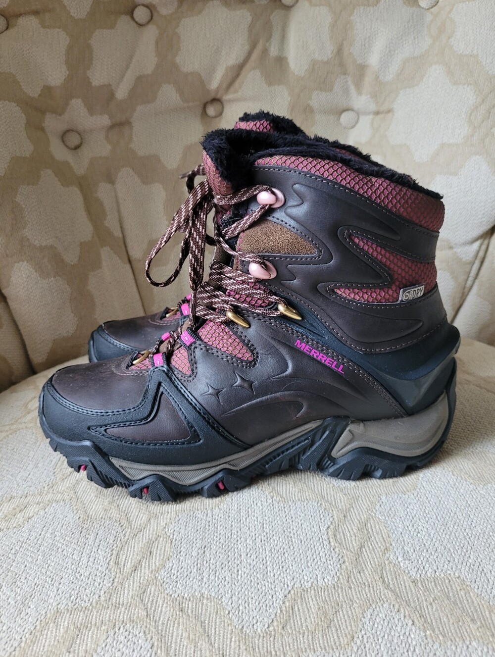 MERRELL POLARAND MID WINTER BOOTS WATERPROOF LACE UP HIKING LUGS 6.5